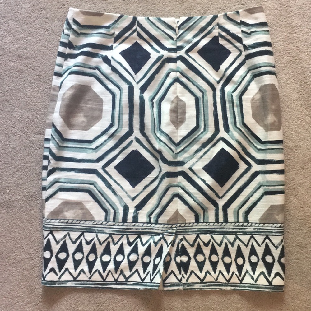 Skirt - Picture 2 of 5